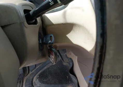 2000 Honda Accord 2.3 Se z USA, uszkodzony, nr VIN 1HGCG5671YA090468